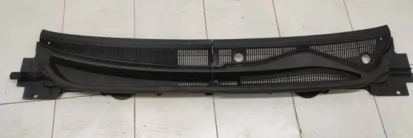Ford Ranger Wiper trim