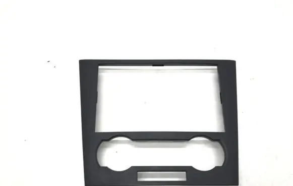 Chevrolet Epica Radio/GPS head unit trim 96641010