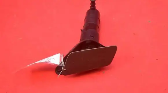 Volkswagen Touareg II Windshield washer spray nozzle 7P6955979