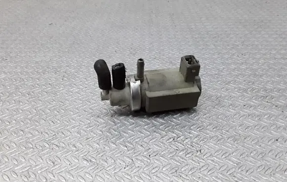 Audi A6 S6 C5 4B Turbo solenoid valve 059906627A