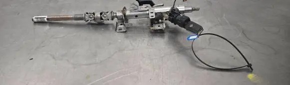 Opel Vivaro Steering wheel axle 9807676277