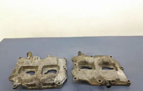 Subaru Forester SG Rocker cam cover 