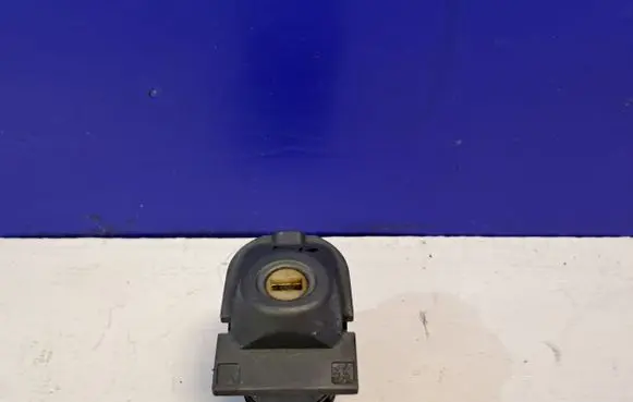 Jaguar XE Front door lock (next to the handle) 30784963