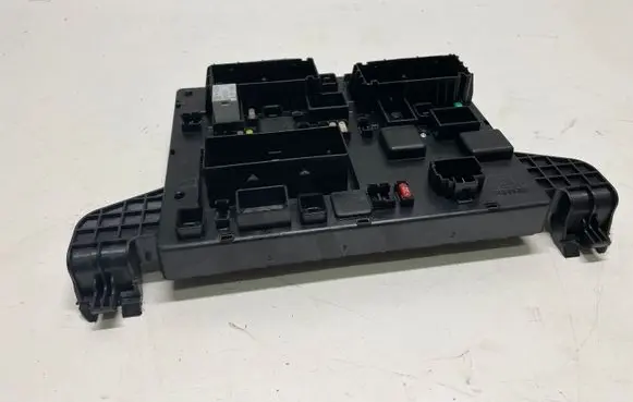 Opel Zafira C SAM control unit 13368651