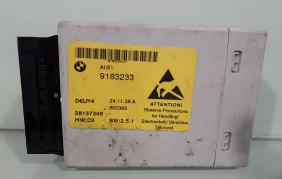 BMW 5 E60 E61 Central console control unit 9183233