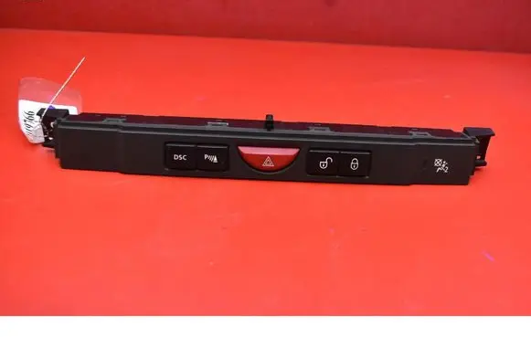 Land Rover Range Rover Sport L320 Hazard light switch YUL500570WUX