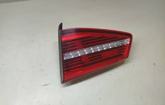Volkswagen PASSAT B8 Tailgate rear/tail lights 3G9945308A 81450201