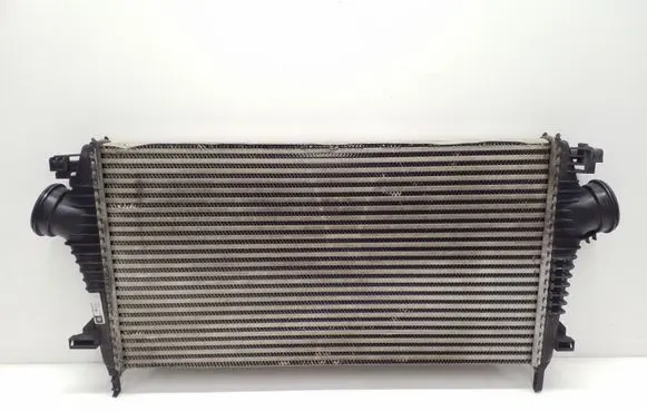 Opel Insignia A Intercooler radiator 13241751