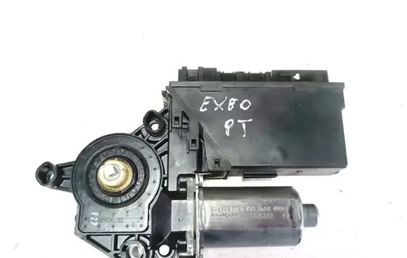 Seat Exeo (3R) Rear door window regulator motor 8E0959802E 105849204 5WK49205CBF