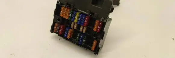 Volkswagen Transporter - Caravelle T6 Fuse module 1537160722