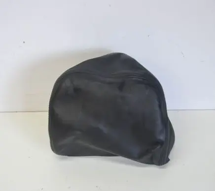 Volkswagen Touareg II Front seat headrest 7P6881903L