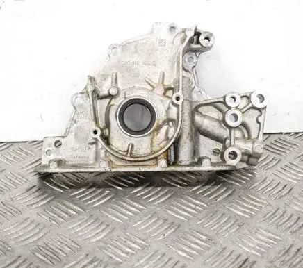 Volkswagen Up Oil pump 04C115105C