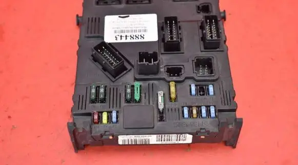 Peugeot 407 Fuse box set 9655221080