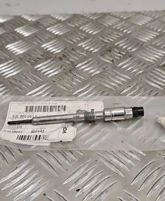 Audi Q7 4M Glow plug 03L905061K 1001339978 C1038057