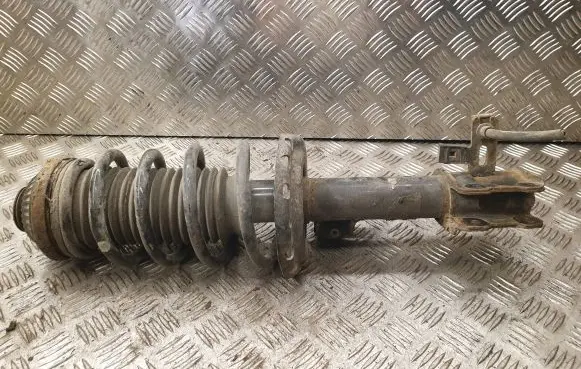 Front shock absorber with coil spring
