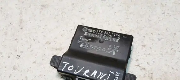 Volkswagen Touran I Gateway control module 1K0907530A 1K0907951