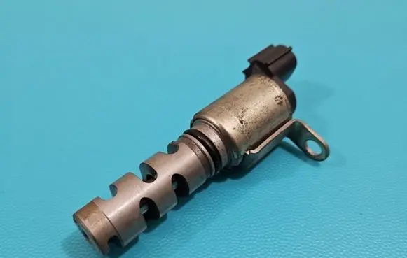 Toyota Auris 150 Camshaft position sensor 30T050-5010H3 IMPRK1437438