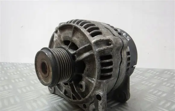 Chrysler Voyager Generator/alternator 38522303F
