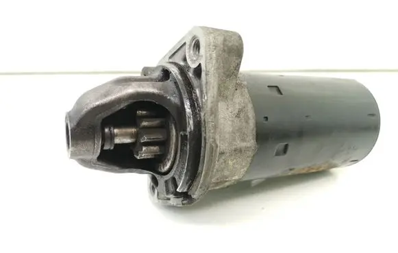 BMW 5 E60 E61 Starter motor 7515390 0001108401