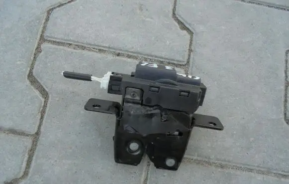 Audi A3 S3 8V Tailgate/trunk/boot lock/catch/latch