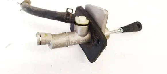 KIA Ceed Clutch master cylinder 