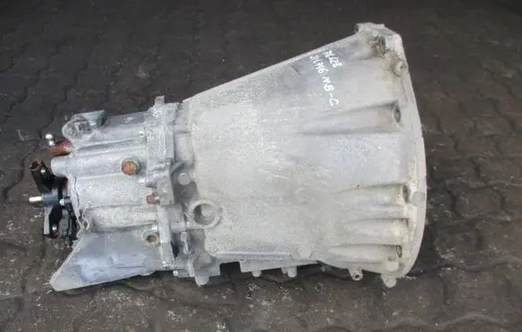 Mercedes-Benz C W203 Manual 6 speed gearbox 716628 271946