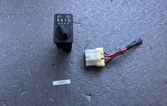 Other switches/knobs/shifts