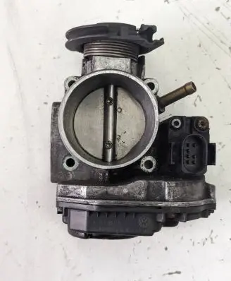 Volkswagen Sharan Throttle valve 06A133064P 408237111016