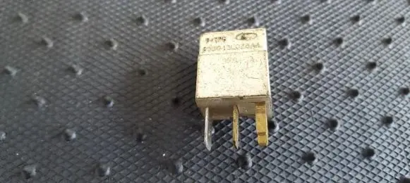 Ford Mondeo MK I Other relay 93BG13L028AA B47PG