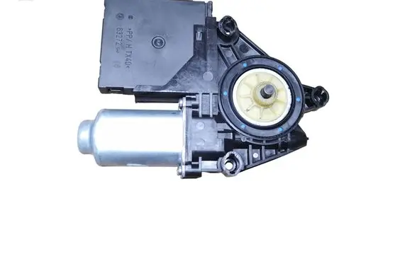Volkswagen Golf V Front door window regulator motor 1K0959793K 1T0959701J