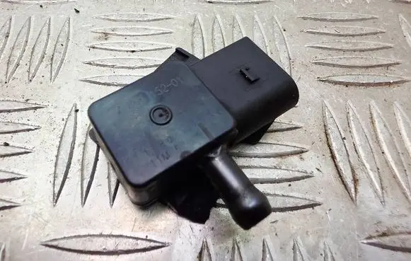 BMW 5 E39 Exhaust gas pressure sensor 7805152