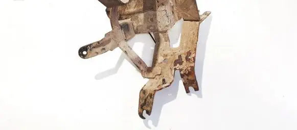 Opel Astra G Engine mounting bracket