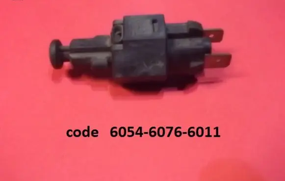 Opel Vectra A Brake pedal sensor switch 605460766011