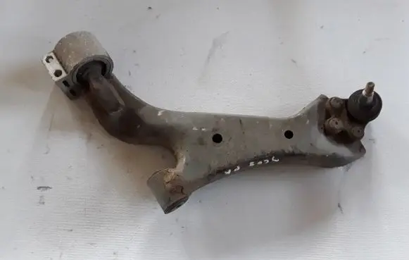 Opel Antara Front lower control arm/wishbone 4802541