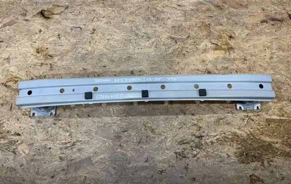 Suzuki Vitara (LY) Rear bumper support beam 65561-61M0 S2504W087-M
