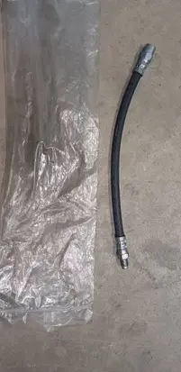 Volvo XC90 Brake line pipe/hose 30792534 30637472