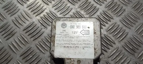 Volkswagen Sharan Airbag control unit/module 6N0909603 5WK4137