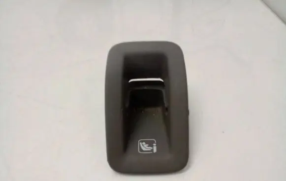 Audi e-tron ISOFIX cover 4KE887233