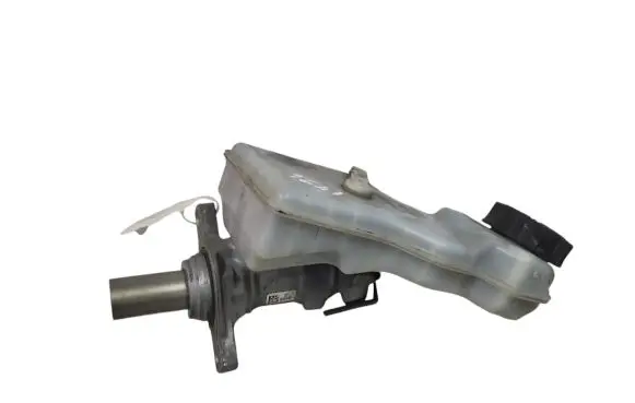 Volvo V40 Master brake cylinder 31400404