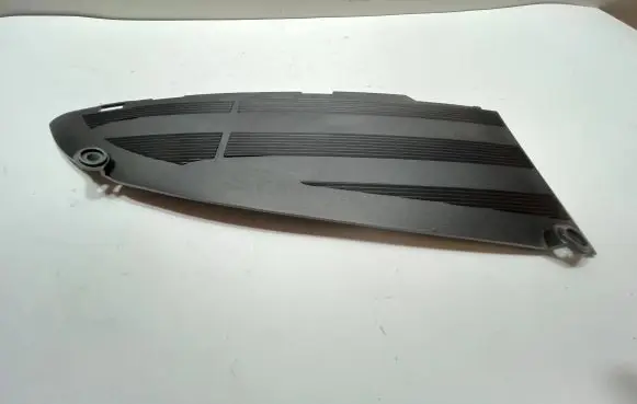 Mitsubishi Colt Front bumper lower grill MN170434XA MN170434