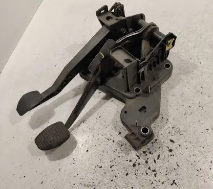 Peugeot 407 Pedal assembly 9654158480