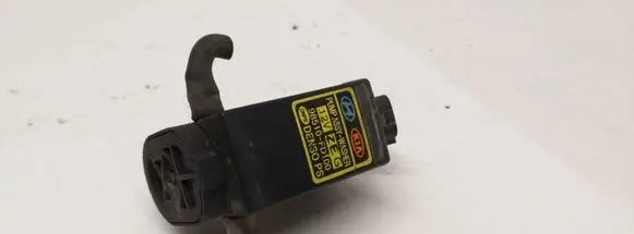 KIA Sorento Windscreen/windshield washer pump 98510FD100