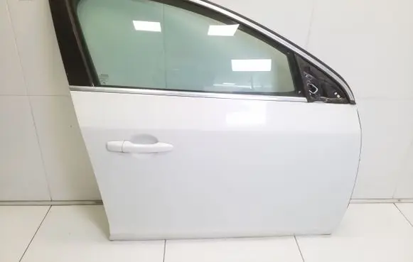 Volvo V60 Front door