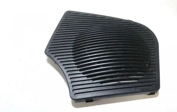 Side speaker trim/cover