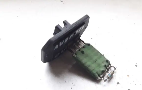 Toyota Avensis T250 Heater blower fan relay 