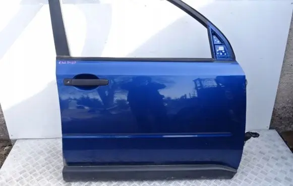 Nissan X-Trail T31 Front door