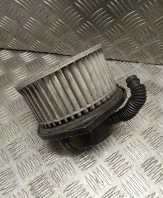 Nissan Sunny Heater fan/blower