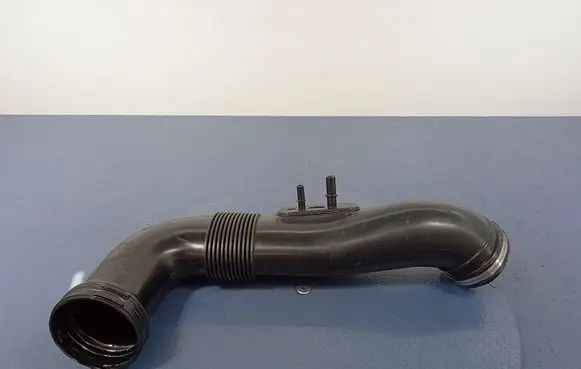 Alfa Romeo Stelvio Air intake hose/pipe