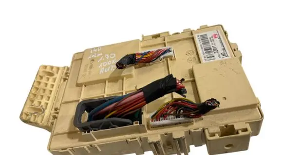 Hyundai i40 Fuse module 919503Z011 H3ZB1087