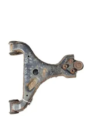 Mercedes-Benz Vito Viano W639 Front lower control arm/wishbone A6393300510